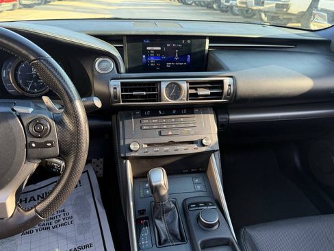 Used 2016 Lexus IS 200t w/ F Sport Package RWD image 26