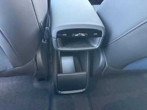 New 2026 Volvo EX30 Plus w/ Climate Package image 10