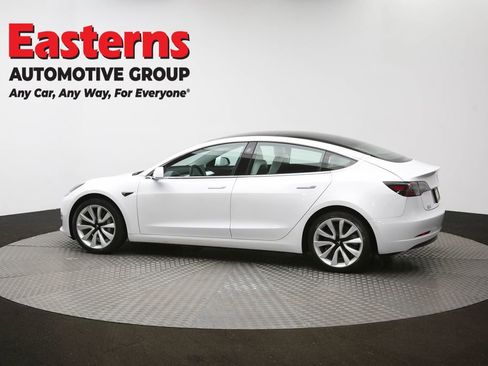 Used 2019 Tesla Model 3 Standard Range image 58