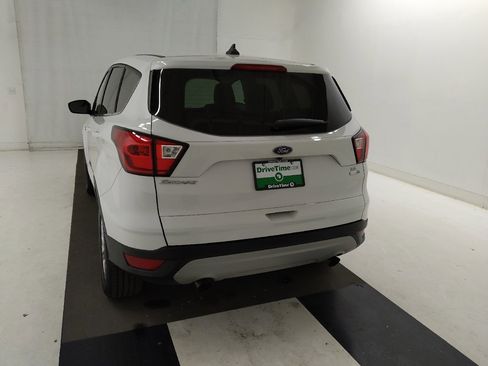 Used 2019 Ford Escape SE AWD/4WD image 6