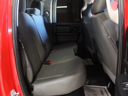 Used 2020 RAM 1500 Tradesman w/ Tradesman SXT Package RWD image 11