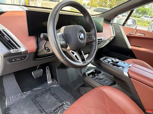 Used 2026 BMW iX xDrive45 w/ M Sport Package AWD/4WD image 23