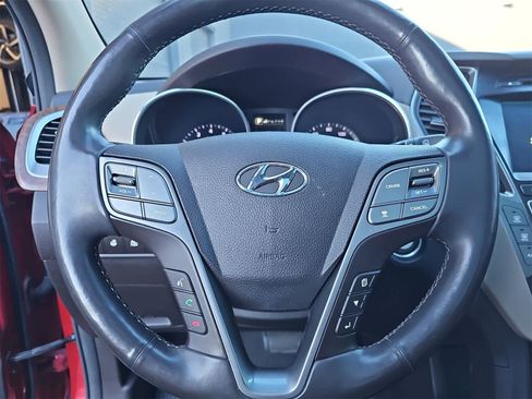 Used 2017 Hyundai Santa Fe Limited image 19