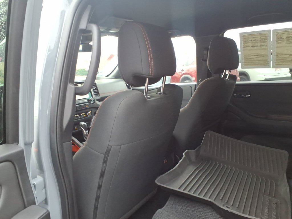 Certified 2024 Nissan Frontier PRO-4X w/ Technology Package AWD/4WD image 12