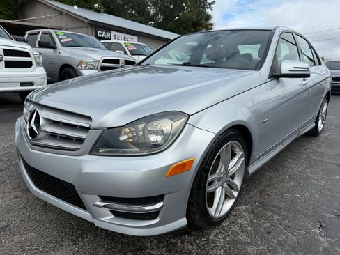 Used 2012 Mercedes-Benz C 250 Sedan image 2