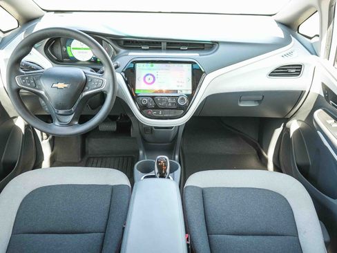 Used 2017 Chevrolet Bolt LT FWD image 12