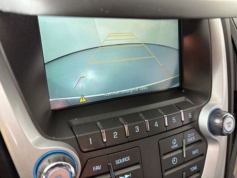 Used 2016 Chevrolet Equinox LS image 25