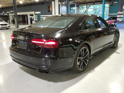 Used 2017 Audi S8 Plus AWD/4WD image 8