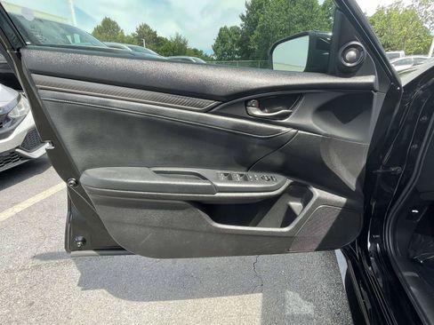 Used 2018 Honda Civic Sport Touring image 19