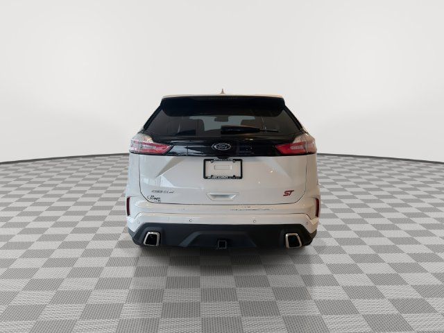 Used 2020 Ford Edge ST w/ Cold Weather Package AWD/4WD image 10