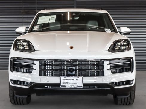 Certified 2024 Porsche Cayenne image 10