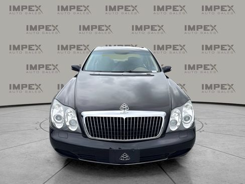 Used 2004 Maybach 57 RWD image 8