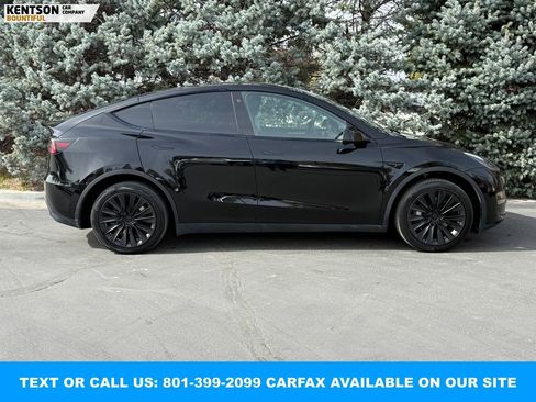 Used 2023 Tesla Model Y Long Range image 10