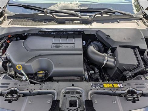 New 2026 Land Rover Range Rover Evoque S AWD/4WD image 18