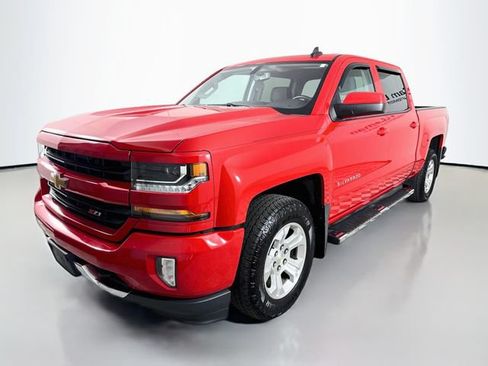 Used 2017 Chevrolet Silverado 1500 LT w/ All Star Edition AWD/4WD image 3