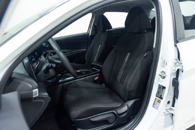 Used 2024 Hyundai Elantra SEL FWD image 22