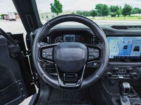 Used 2024 Ford Bronco Black Diamond AWD/4WD image 74