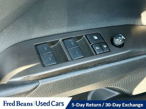 Used 2023 Toyota Camry SE FWD image 20