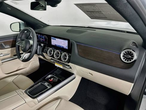 Certified 2026 Mercedes-Benz GLA 250 image 29