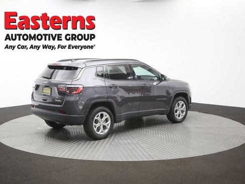 Used 2024 Jeep Compass Latitude AWD/4WD image 36
