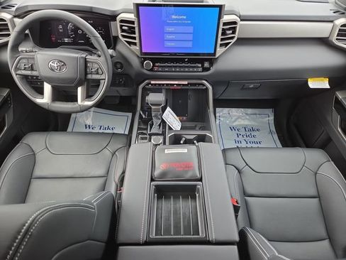 New 2026 Toyota Tundra Limited AWD/4WD image 10