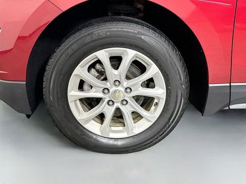 Used 2018 Chevrolet Equinox LT image 30