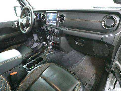Used 2023 Jeep Wrangler Unlimited Sahara AWD/4WD image 35