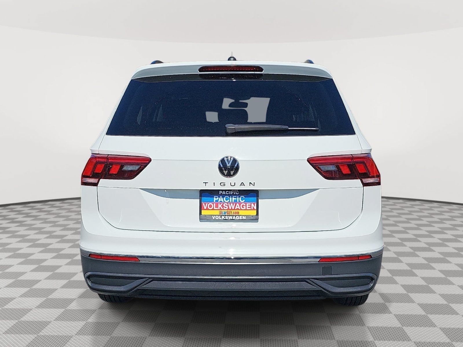 Used 2023 Volkswagen Tiguan S FWD image 6