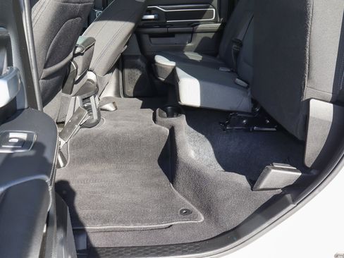 Used 2024 RAM 2500 Big Horn image 23