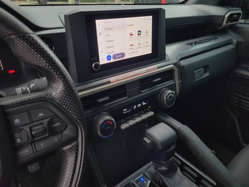 Used 2024 Toyota Tacoma SR5 RWD image 22