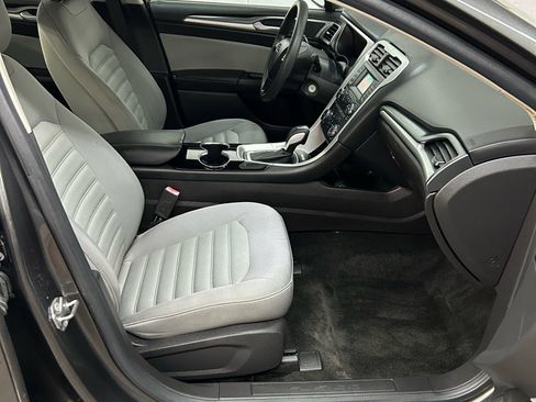 Used 2015 Ford Fusion S image 24