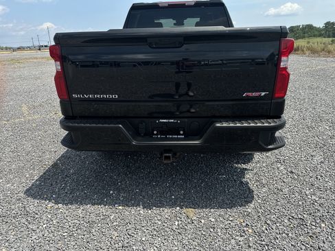 Used 2024 Chevrolet Silverado 1500 RST w/ Protection Package AWD/4WD image 4