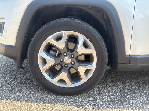 Used 2018 Jeep Compass Limited AWD/4WD image 24