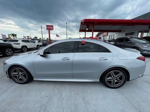 Used 2021 Mercedes-Benz CLA 250 4MATIC image 19