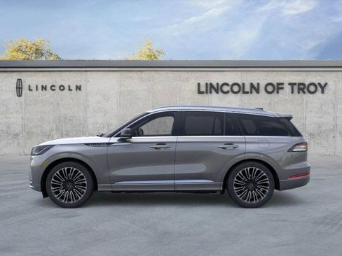 New 2025 Lincoln Aviator Black Label image 25