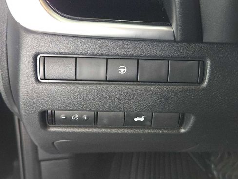 Used 2022 Nissan Rogue SL w/ SL Premium Package image 21