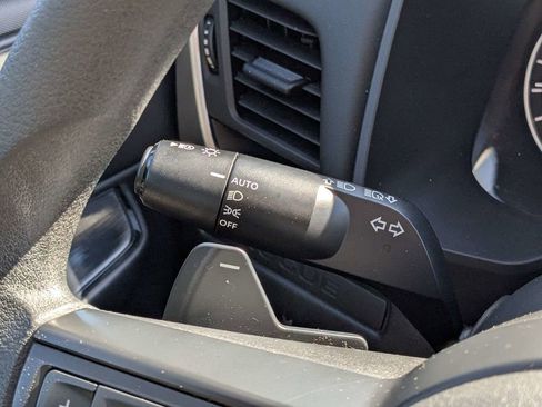 Used 2024 Nissan Rogue S image 23