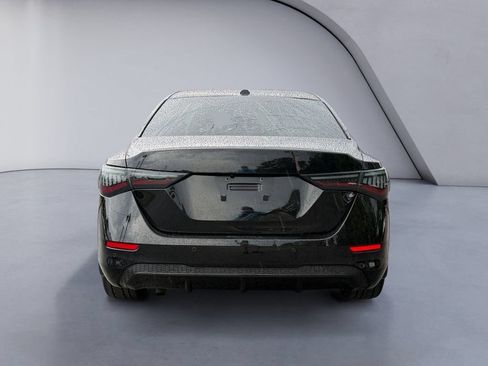 Used 2023 Nissan Sentra SV FWD image 4