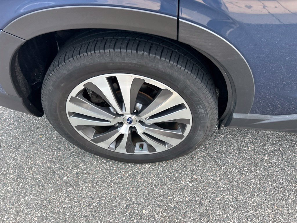 Used 2019 Subaru Ascent Touring w/ Popular Package #3 AWD/4WD image 11