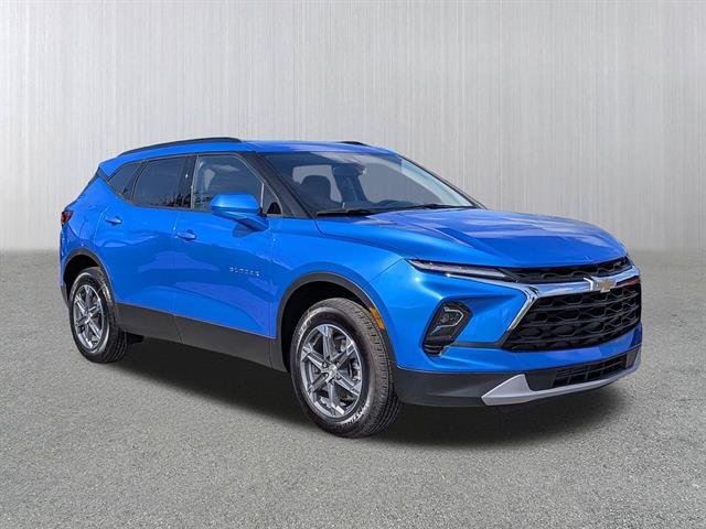 New 2026 Chevrolet Blazer LT w/ Convenience Package FWD image 1