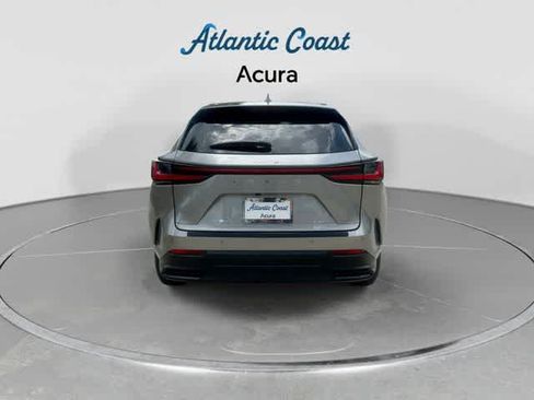Used 2024 Lexus NX 250 FWD image 7