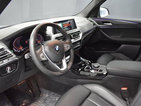 Used 2024 BMW X3 xDrive30i image 4
