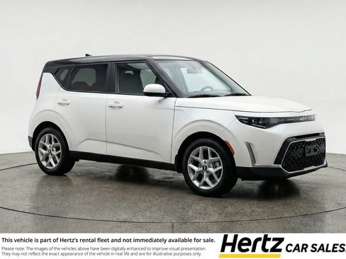 Used 2025 Kia Soul LX w/ LX Technology Package image 1