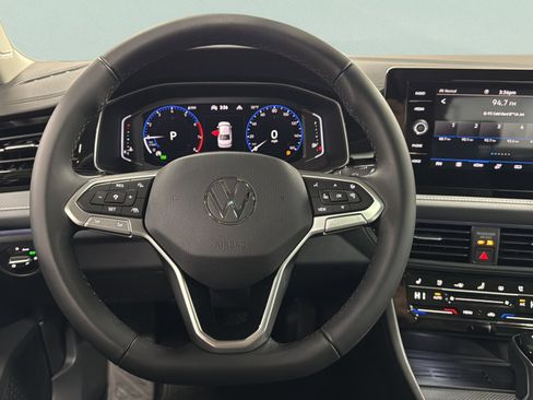 New 2026 Volkswagen Jetta SEL image 32