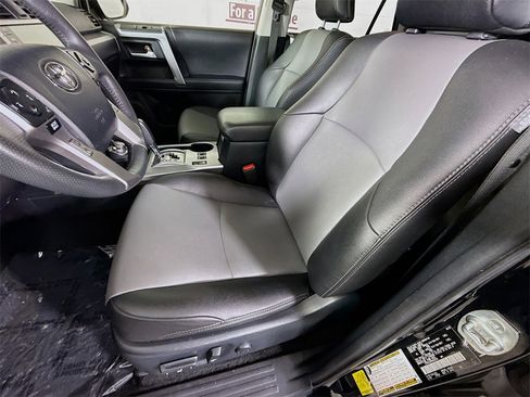 Certified 2022 Toyota 4Runner SR5 Premium image 27