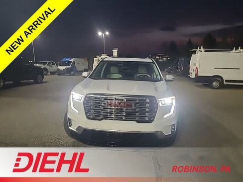 Used 2024 GMC Acadia Denali w/ Super Cruise Package image 2