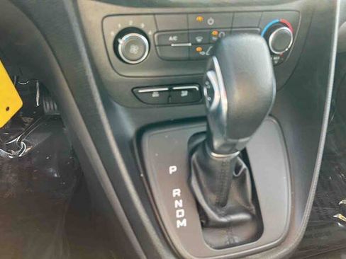Used 2020 Ford Transit Connect XL FWD image 14