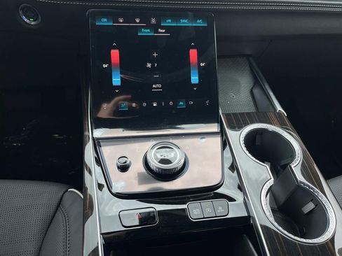 New 2026 Cadillac Escalade ESV Luxury image 32