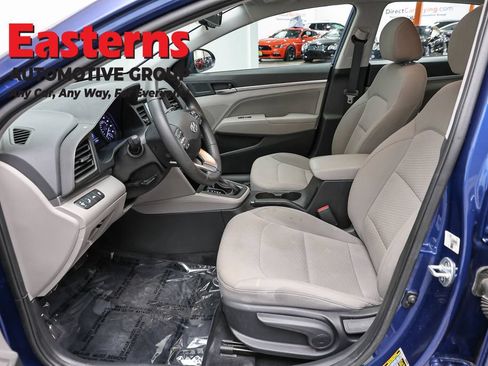 Used 2020 Hyundai Elantra Value Edition FWD image 14