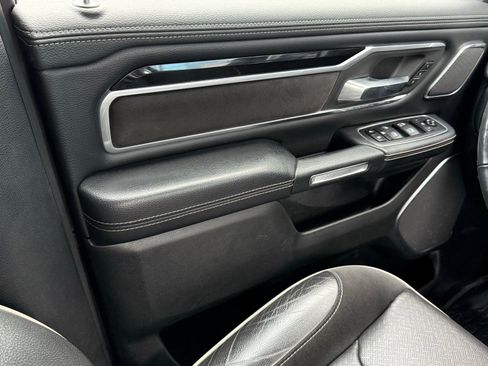 Used 2020 RAM 1500 Laramie image 32